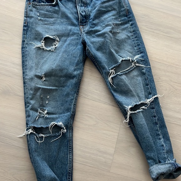 Grlfrnd Ripped Jeans - Picture 4 of 5